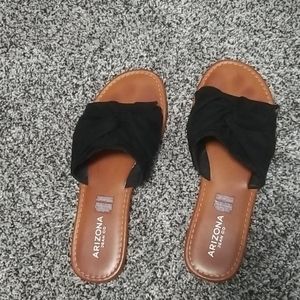 Black sandals